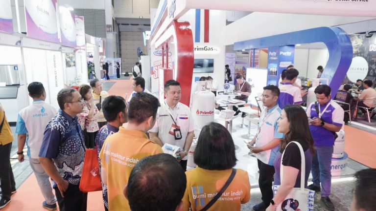 Booth PrimGas LPG diserbut pengunjung di Jakarta Internasional Expo